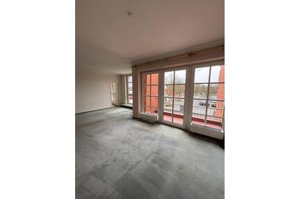 Zentrale 2,5-Zi.-Wohnung direkt am Großflecken - Neumünster