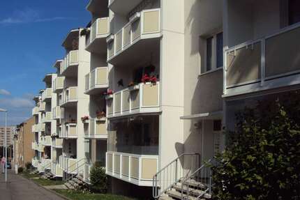 Wohnung zum Mieten in Gera 218,14 € 33.56 m²