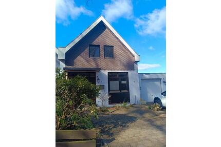 Gepflegtes Reihenendhaus in schöner Lage mit Garage - Geesthacht