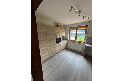 84m2 lichtdurchflutete 2 Zimmer Wohnung Terrasse Küche - Motten