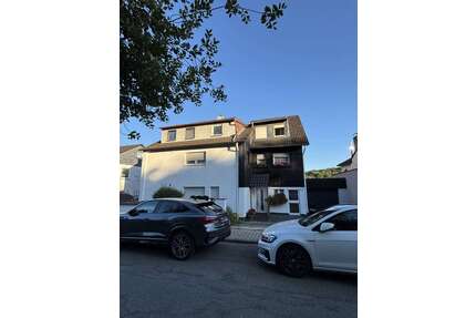 Haus zum Kaufen in Roßdorf 699.000,00 € 382 m²