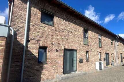 Haus zum Kaufen in Vettweiß Lüxheim 375.000,00 € 135 m² - Vettweiß / Lüxheim