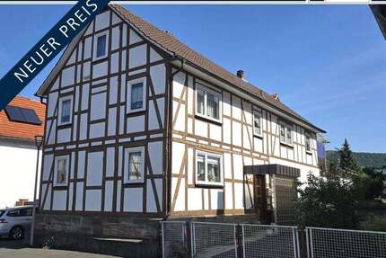 Haus zum Kaufen in Eschwege Niederdünzebach 150.000,00 € 212 m² - Eschwege / Niederdünzebach