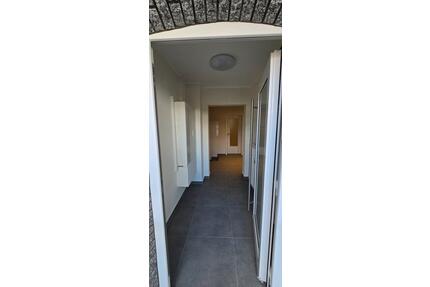 2,5 Zimmerwohnung 80m² - 850,00&nbsp;EUR Kaltmiete, ca.&nbsp; 80,00&nbsp;m&sup2; in Langgöns (PLZ: 35428)