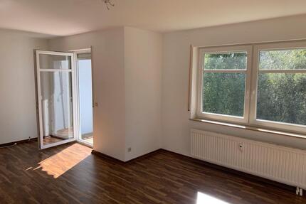 Gepflegte 3 Zimmer Wohnung mit Balkon in Herbertingen - Aulendorf