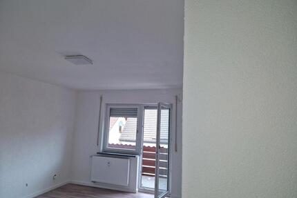 Vermietung - 1.050,00&nbsp;EUR Kaltmiete, ca.&nbsp; 88,00&nbsp;m&sup2; in Deggingen (PLZ: 73326)