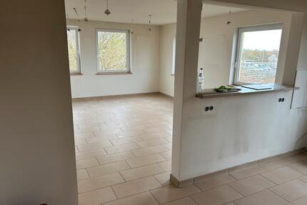 2 Raumwohnung mit Wohnküche und Kamin - Stralsund Langendorfer Berg