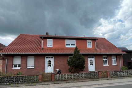 Haus auf dem Land - 160.000,00&nbsp;EUR Kaufpreis, ca.&nbsp; 100,00&nbsp;m&sup2; in Gardelegen (PLZ: 39638)