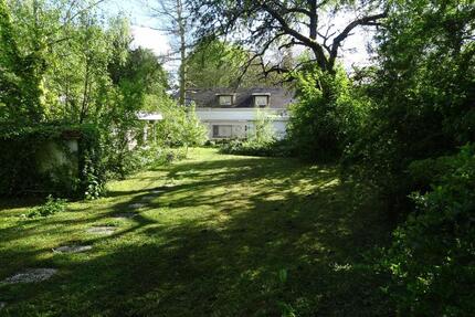 Haus am Park Frankfurt-Sossenheim 2300qm Grundst 14Z 450 qm Nutzf - Frankfurt am Main