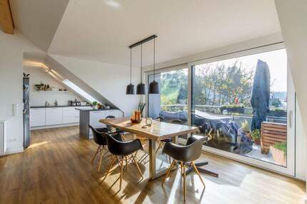 Mit Weitblick: traumhafte 3-Zimmer-DG-Wohnung in attraktiver Lage - Oberboihingen