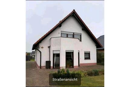 Einfamilienhaus - 239.000,00&nbsp;EUR Kaufpreis, ca.&nbsp; 130,00&nbsp;m&sup2; in Zerbst (Anhalt) (PLZ: 39261)