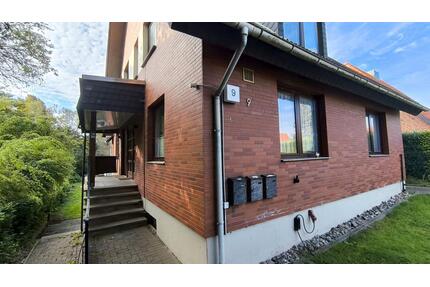 Helle 3-Zimmer-EG-Wohnung mit Balkon, Garage und Stellplatz - Lütjenburg