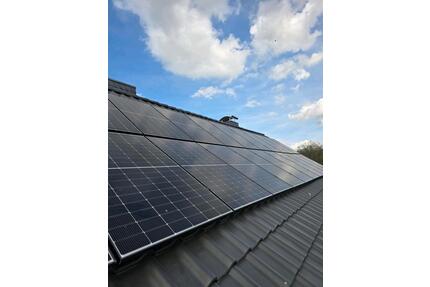 Teilsaniertes Einfamilienhaus mit Photovoltaikanlage,Kamin,Garage - Sickte