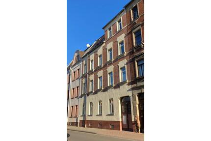 Preiswerte Single Wohnung - 275,00&nbsp;EUR Kaltmiete, ca.&nbsp; 50,00&nbsp;m&sup2; in Crimmitschau (PLZ: 08451)