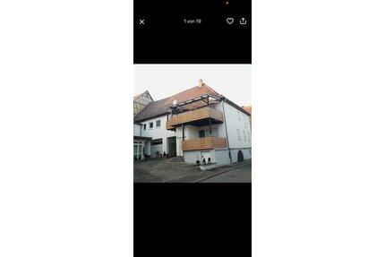 Haus zur Miete - 1.230,00&nbsp;EUR Kaltmiete, ca.&nbsp; 130,00&nbsp;m&sup2; in Tauberbischofsheim (PLZ: 97941)