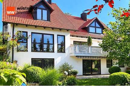 Haus zum Kaufen in Reichertshausen 1.190.000,00 € 366 m²
