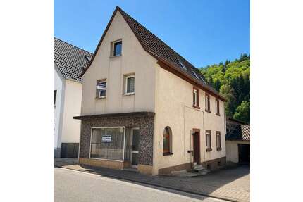 Haus zum Kaufen in Hinterweidenthal 113.000,00 € 140 m²