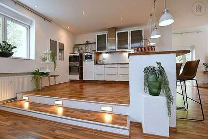 Wohnung zum Mieten in Freiberg am Neckar 2.590,00 € 175 m²