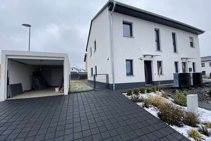 Haus zum Kaufen in Borna 365.000,00 € 107 m²