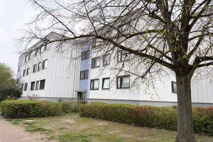 Wohnung zum Kaufen in Isernhagen 169.000,00 € 71.42 m²