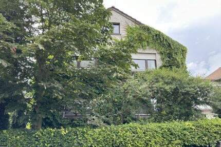 Charmantes Ein- bis 2-Familienhaus mit Garage in ruhiger und zentraler Lage von Kleinkarben