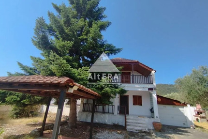 Gepflegtes Einfamilienhaus in Nea Vrasna - Griesheim