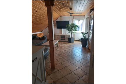 DG Wohnung 2,5 ZKB - 1.100,00&nbsp;EUR Kaltmiete, ca.&nbsp; 80,00&nbsp;m&sup2; in Schriesheim (PLZ: 69198)