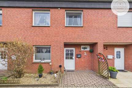 Haus zum Kaufen in Osterholz-Scharmbeck 248.000,00 € 100 m²