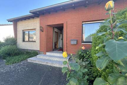 Haus zum Kaufen in Merzenich 399.000,00 € 125 m²