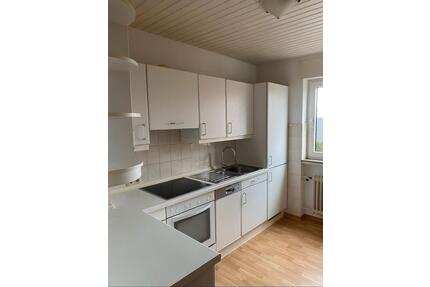 Schöne 3-ZKB Wohnung mit Balkon, Garage & Stellplatz - Neu-Anspach