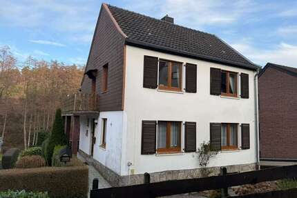 Haus zum Kaufen in Stolberg (Rheinland) Vicht 270.000,00 € 111 m² - Stolberg (Rheinland) / Vicht