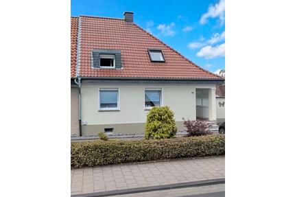 Top Doppelhaushälfte mit Garten und Pool - Hamm Heessen