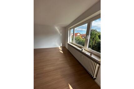 Moderne 4-Zimmer-Wohnung im Neubau-Zustand - Erstklassig saniert - Weßling