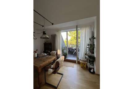 Wohnung zum Mieten in München 1.300,00 € 52.87 m²