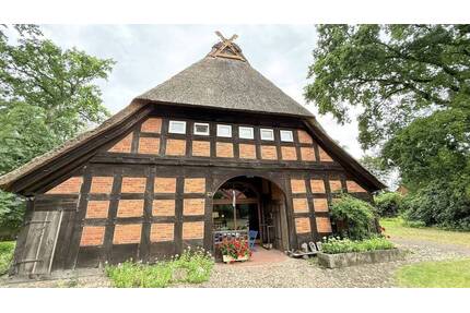 Schwarme bei Bremen historischer Resthof + grosser Bauplatz zu verkaufen