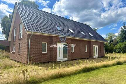 Haus zum Kaufen in Sprakensehl 299.000,00 € 120 m²