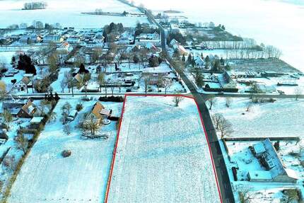 Bauland 17309 Rollwitz OT Damerow, Ecke Grüner Torweg Züsedomer Straße (zukünftig Nr. 17 und 19)