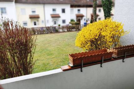 Gemütliche und Helle 2-ZIMMER - TIEFGARAGE möglich - Waldkraiburg