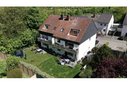 Solides, gepflegtes Sechsparteienhaus mit sieben Stellplätzen in beliebter Lage - Mainz / Hechtsheim