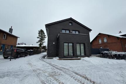 Moderne 4-Z. Neubauwohnung mit Balkon & Stellplatz in Rendsburg