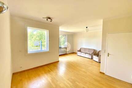 Wohnung zum Kaufen in Berlin-Zehlendorf 270.000,00 € 57 m²
