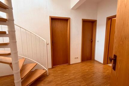 Charmante 3-Zimmer-Maisonette mit Dachterrasse in zentraler Lage - Bad Kreuznach Bad Münster am Stein-Ebernburg