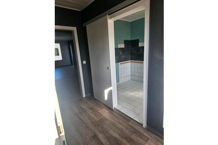 Helle ruhige 3,5 Zimmer Wohnung mit Balkon Grenze Bochum - Herne