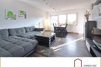 Sonnige 3-Zimmer-Wohnung mit Süd-Balkon und Aussicht in bester Wohnlage von Lehrensteinsfeld