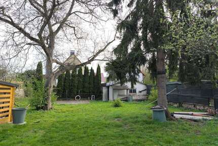 Grundstück zu verkaufen in Erfurt 170.000,00 € 486 m²