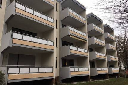 Schöne 1,5-Zimmer-Wohnung mit Balkon zu vermieten! - Bad Homburg vor der Höhe