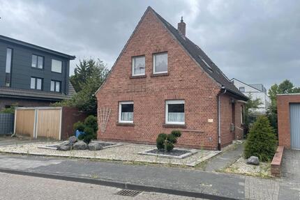 Renovierungsbedürftiges, freistehend Haus in guter, ruhiger Lage. - Emsdetten