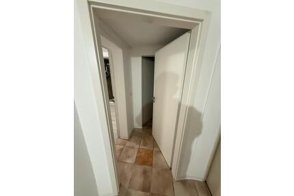 Ich habe ein Zimmer in knielingen zu vermieten für 580 Euro - Karlsruhe