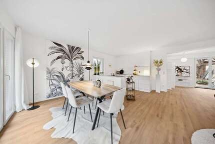 Haus zum Kaufen in Pinneberg 574.000,00 € 200.5 m²