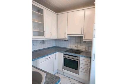 Schöne helle 4Zi. Wohnung mit Wintergarten, Küche möbliert - Postbauer-Heng